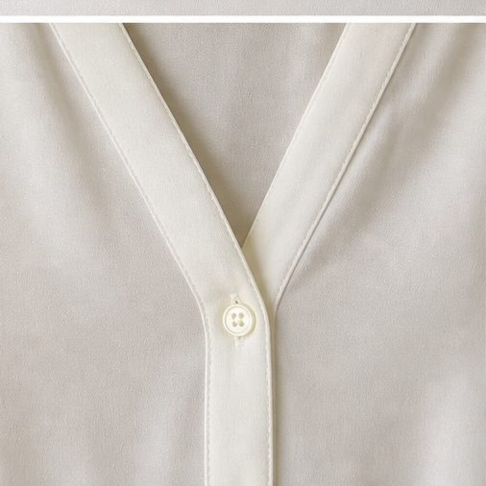 Ivory Button Blouse - Picture 4 of 6